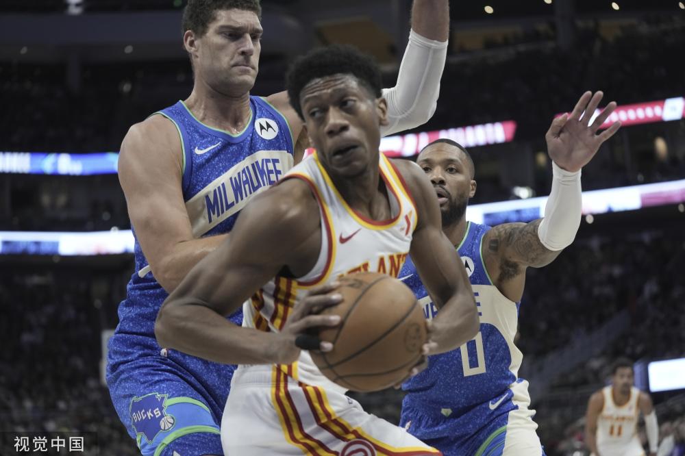 他们在与对 他们在与对