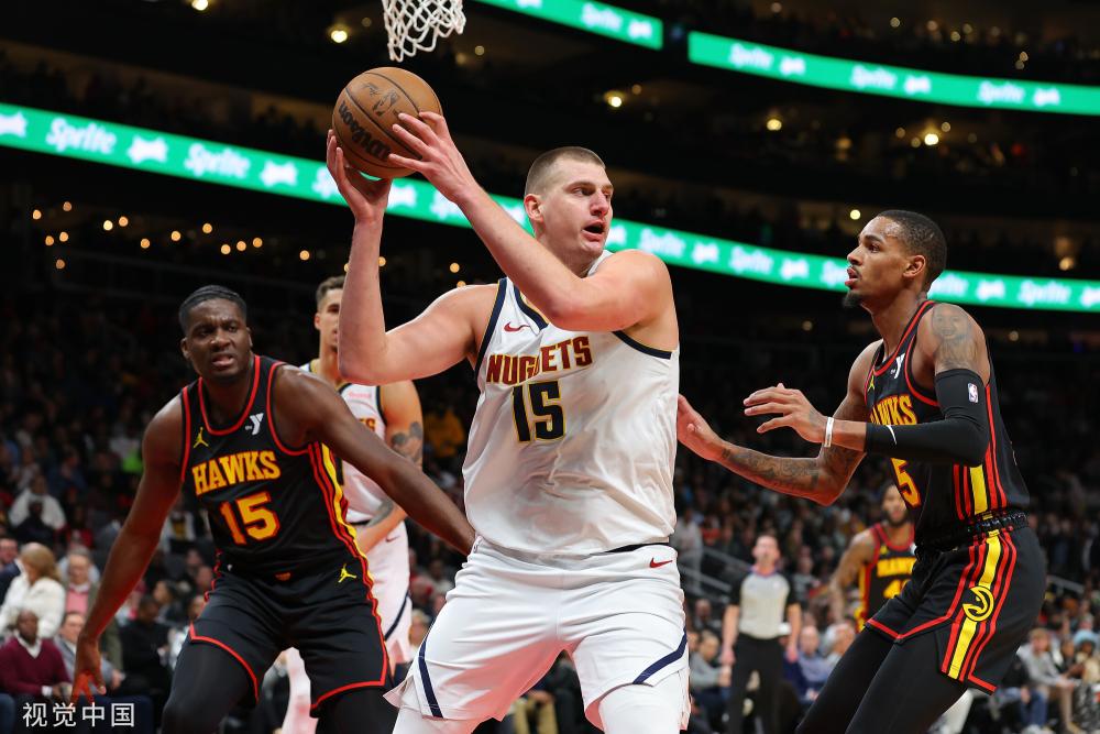 尽管面临自 尽管面临自