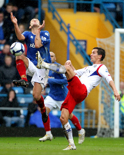 在阿扎尔的 在阿扎尔的